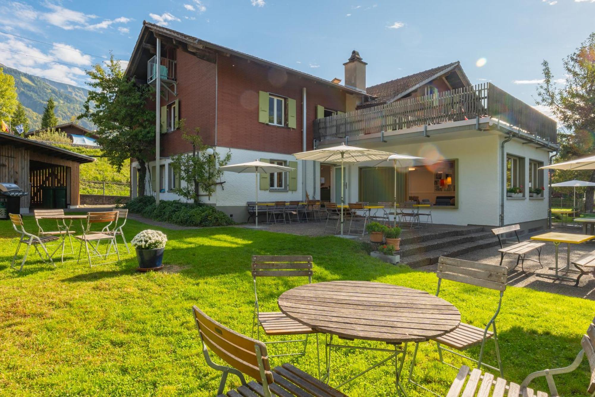 Brienz Youth Hostel Brienz (Bern) Exterior foto